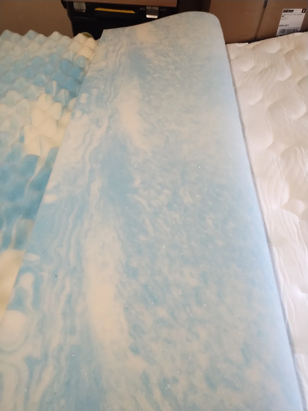 queen size memory foam mattress topper image indicator(4)