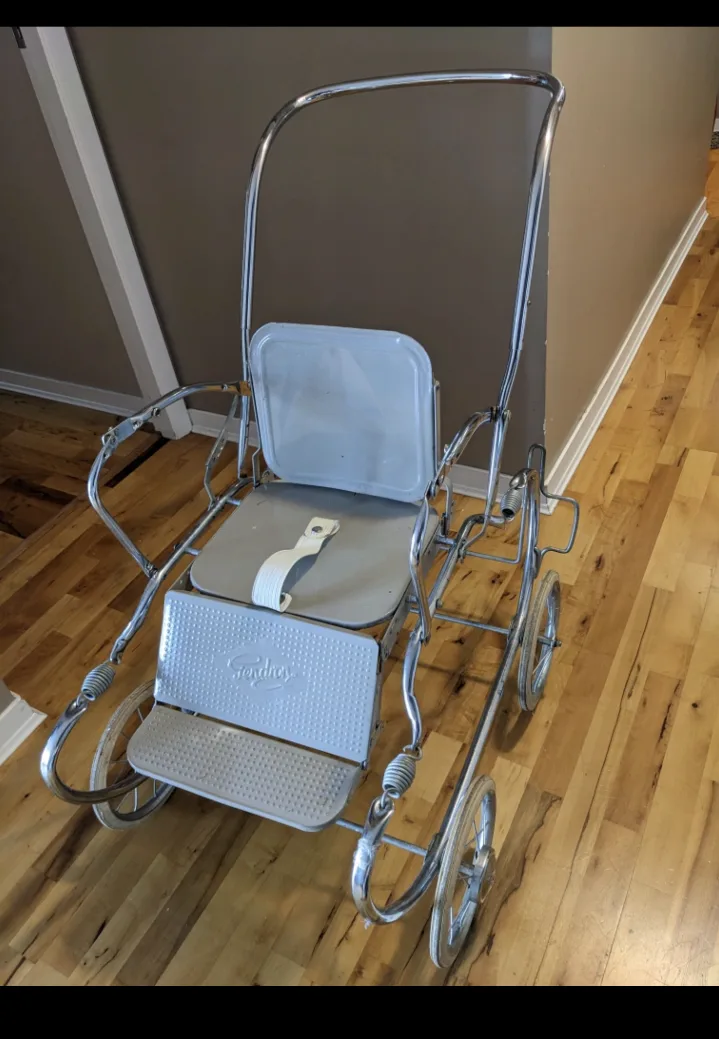 antique bassinet/stroller/wagon; flattens & converts to chair. image indicator(10)