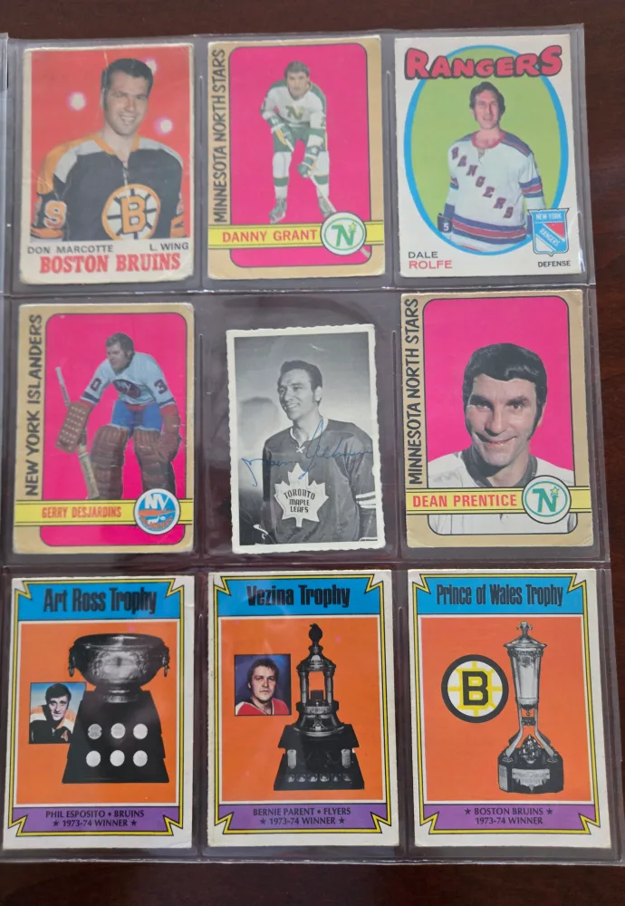 Vintage Hockey Trading Cards - N. Ullman Decal Edge image indicator(3)