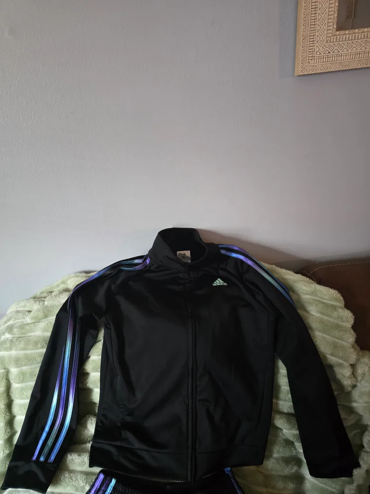 Adidas Black Tracksuit Set image indicator(3)
