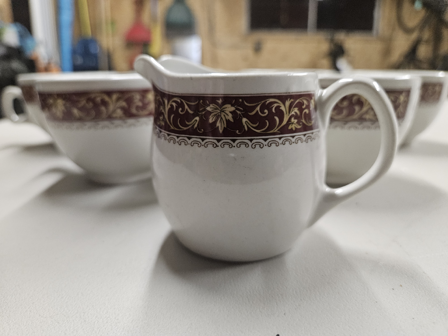 6 Steelite International Tea Cups and a Creamer. - photo 2