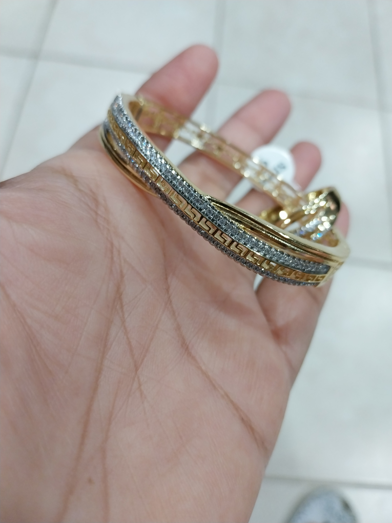 Gold Bangle Bracelet - photo 3