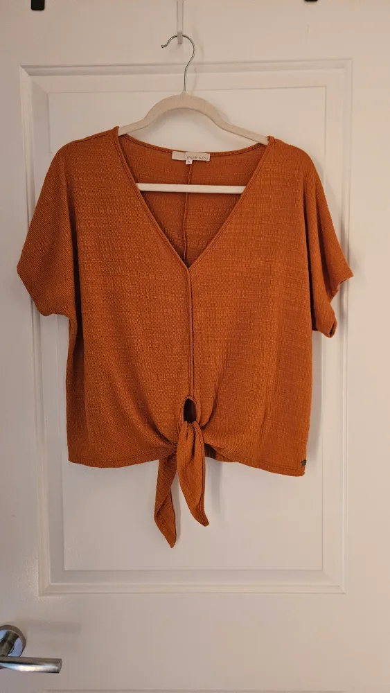 Monk & Lou Orange Tie-Front Top - Size M