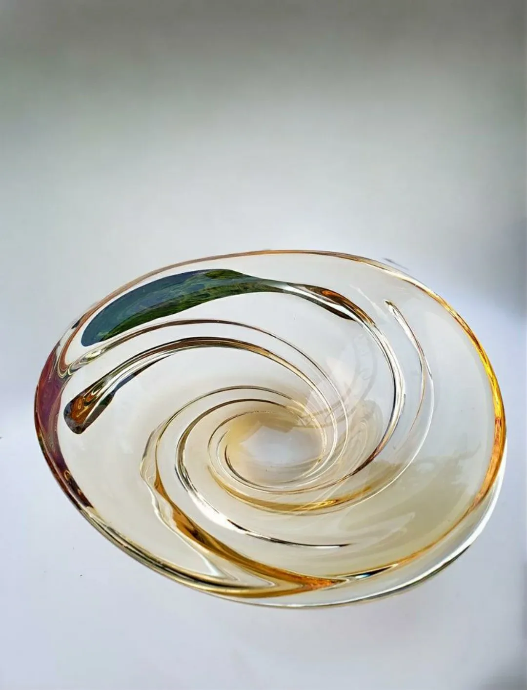 Chalet Amber Glass Swirl Bowl image indicator(2)
