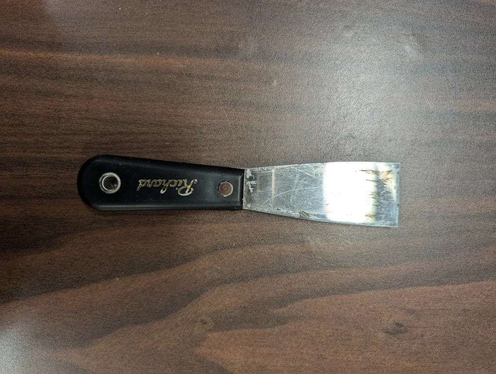 Richard Putty Knife thumbnail