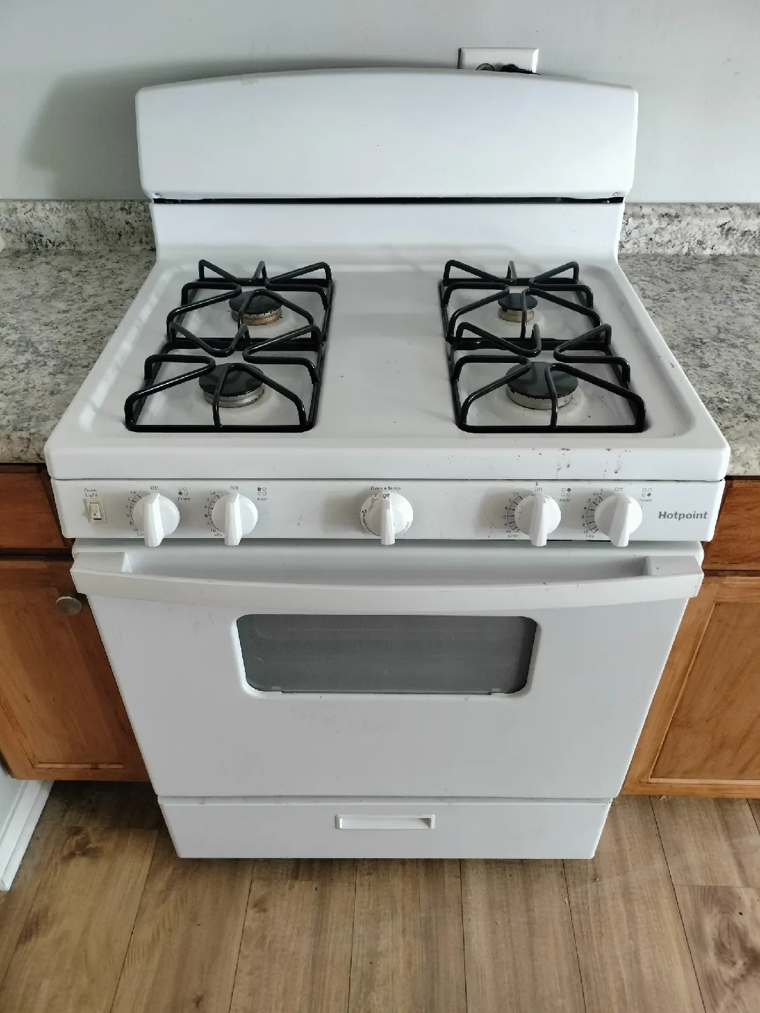 GE Gas Stove thumbnail