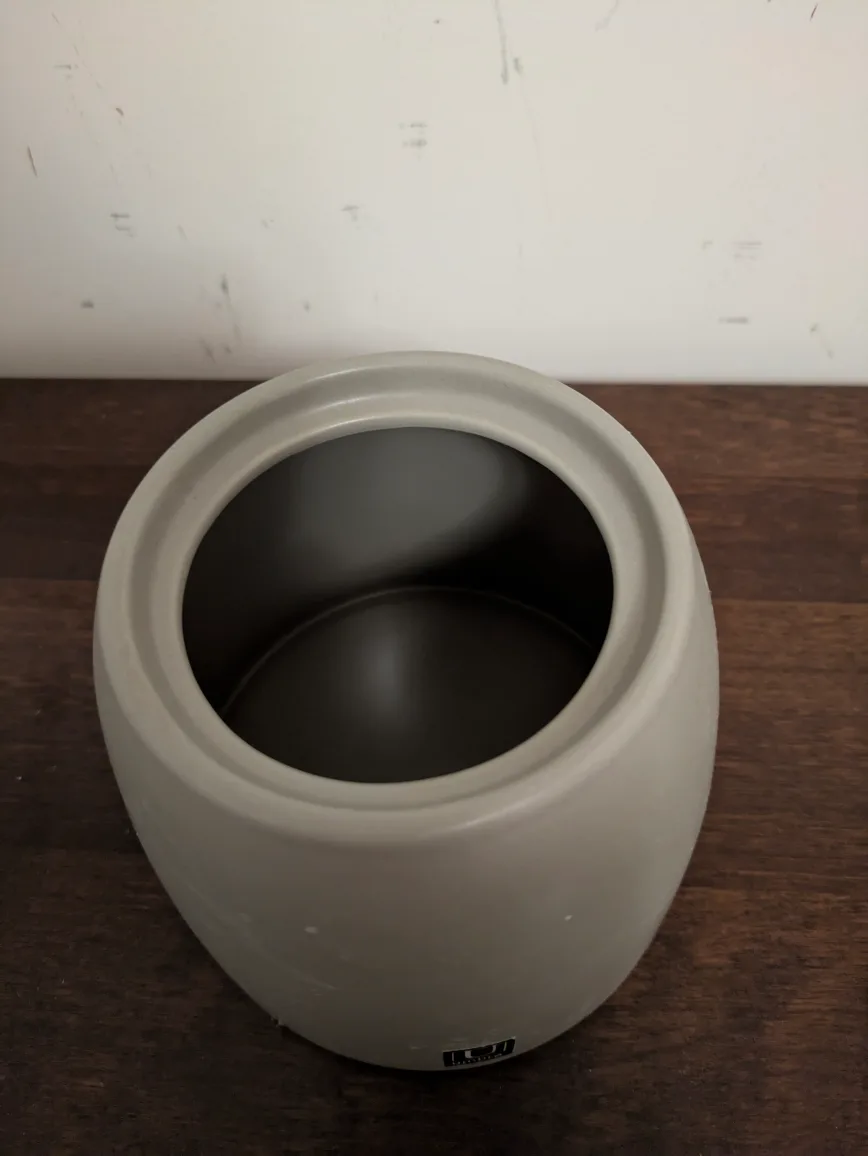 Umbra Grey Sugar Bowl with Lid image indicator(3)
