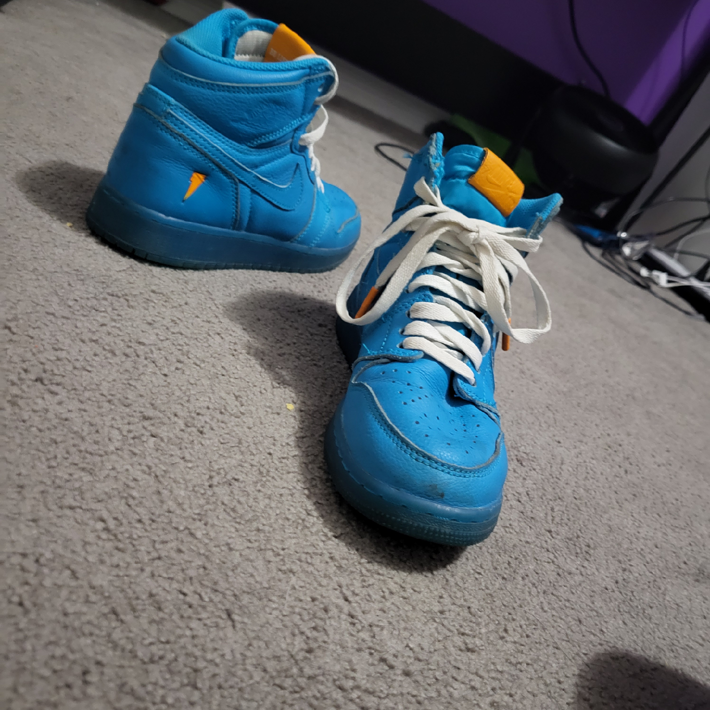 Nike Air Jordan 1 Retro High OG Gatorade Blue Lagoon - photo 2