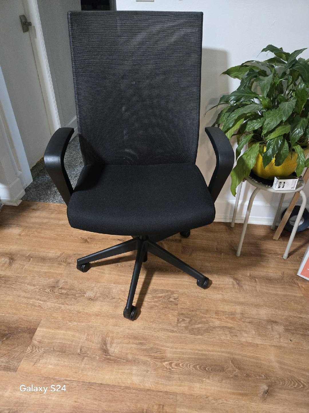Black Mesh Office Chair