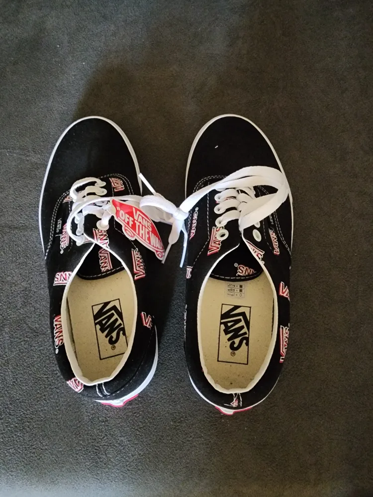 New Vans Era Off The Wall Skate Shoes image indicator(6)