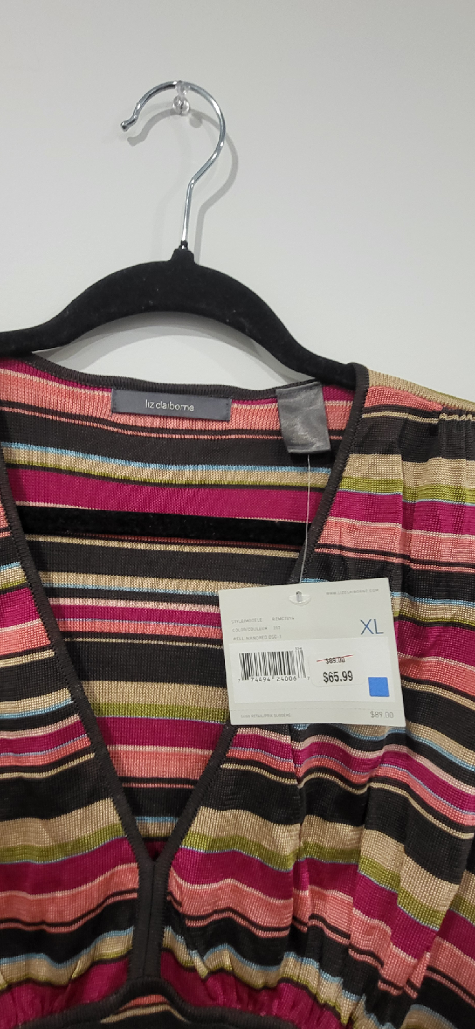 Woman's Top - photo 3