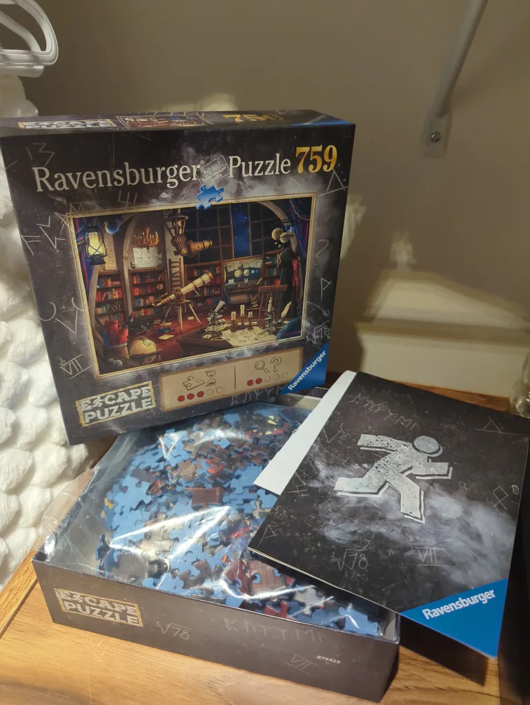 Ravensburger Escape Puzzle 759 thumbnail