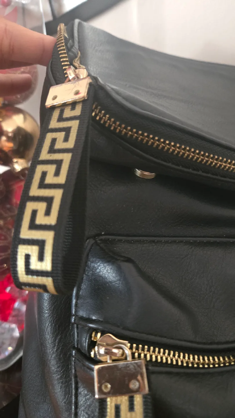 Versace Black Leather Backpack image indicator(3)