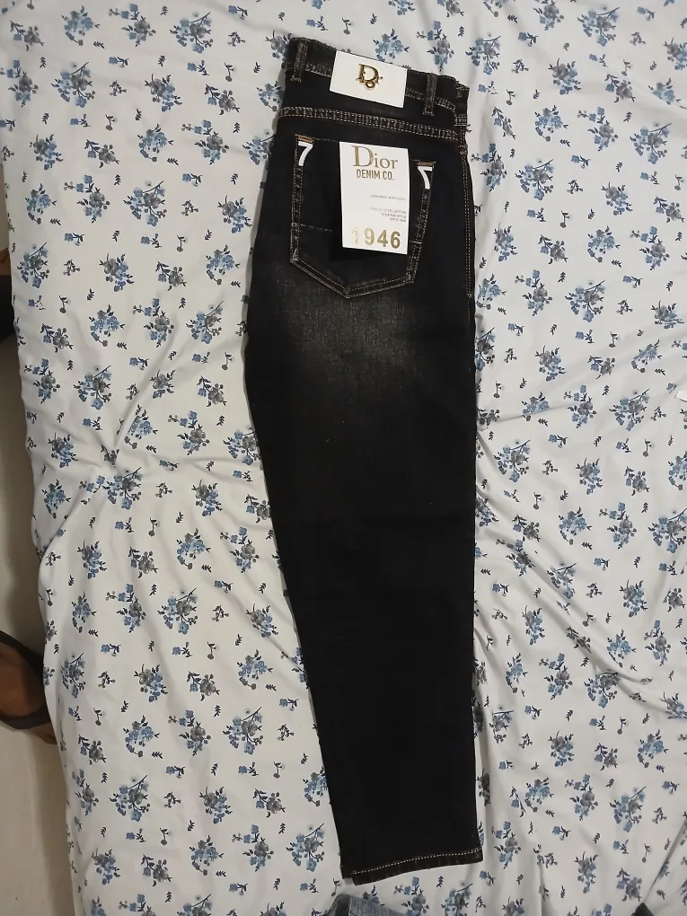 Valentino Jeans image indicator(5)