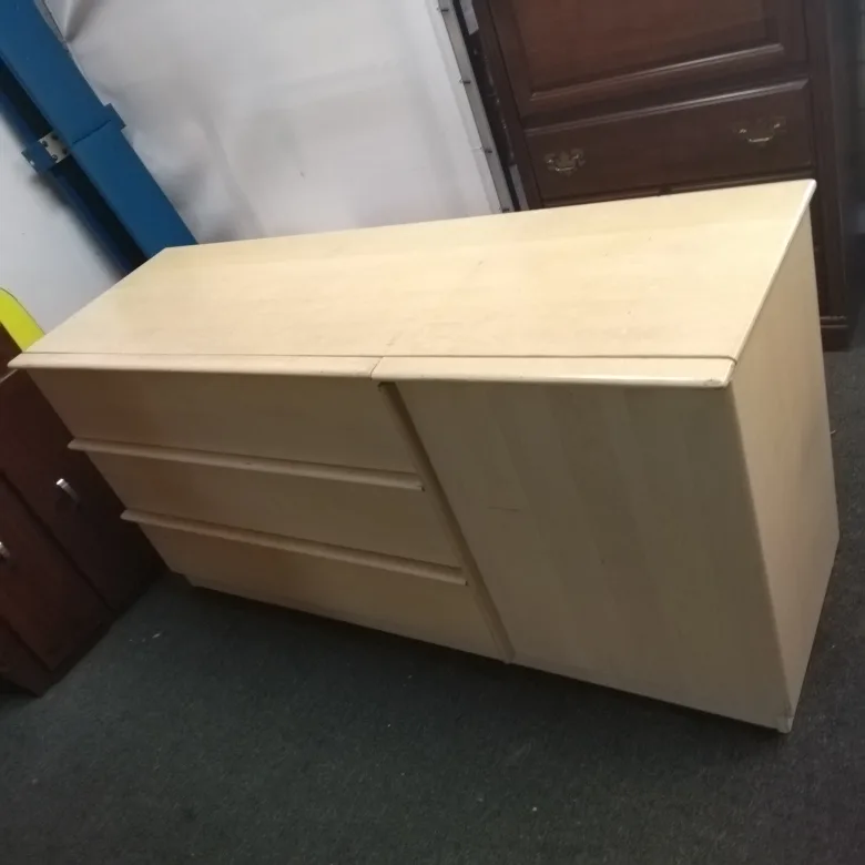 dresser solid wood thumbnail