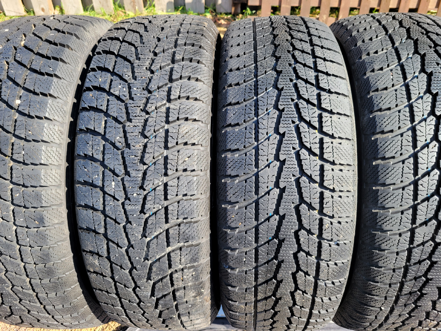 Set of 4 Used Tires 195/65R15 - photo 2