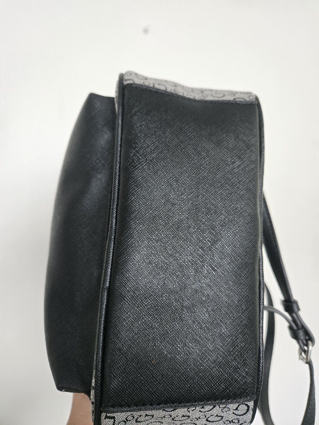Guess Mini Backpack - Black & Grey - photo 2