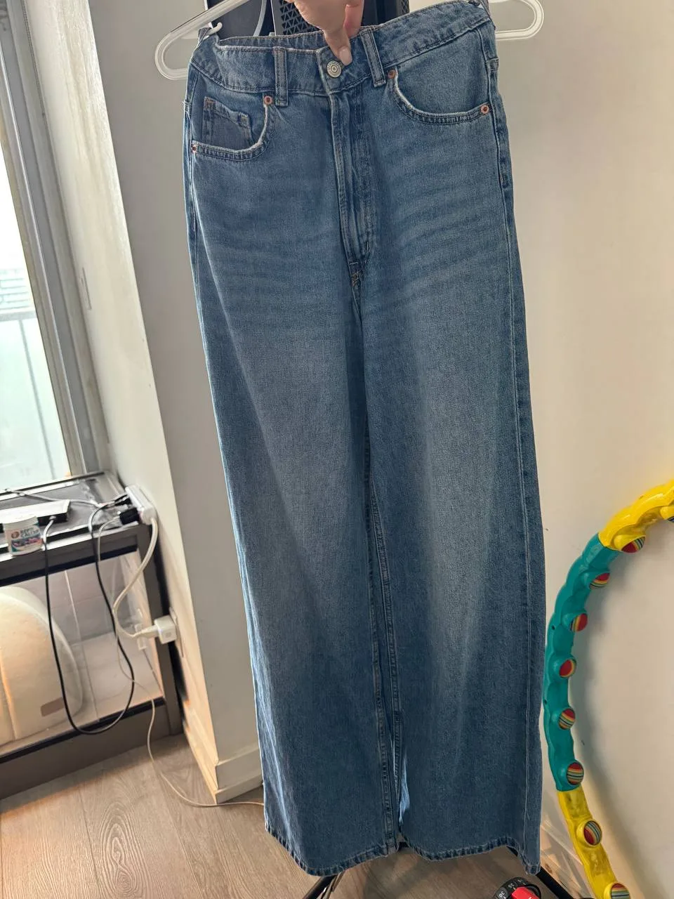 H&M Divided Jeans - Size 36🥕 thumbnail