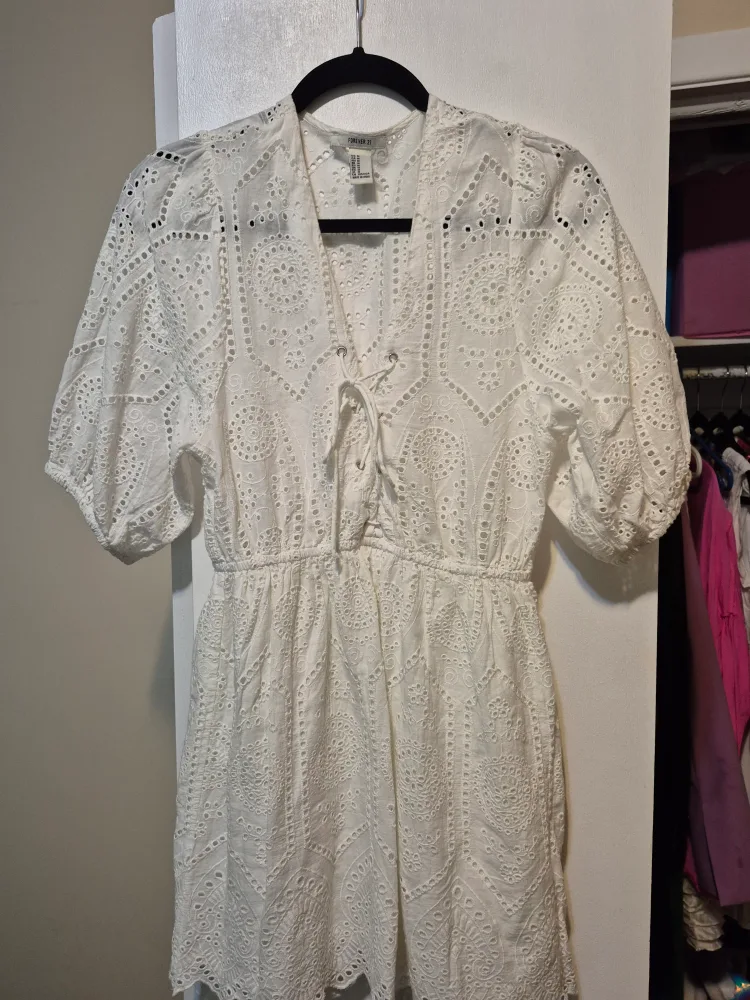 Forever 21 White Eyelet Dress - Size M thumbnail