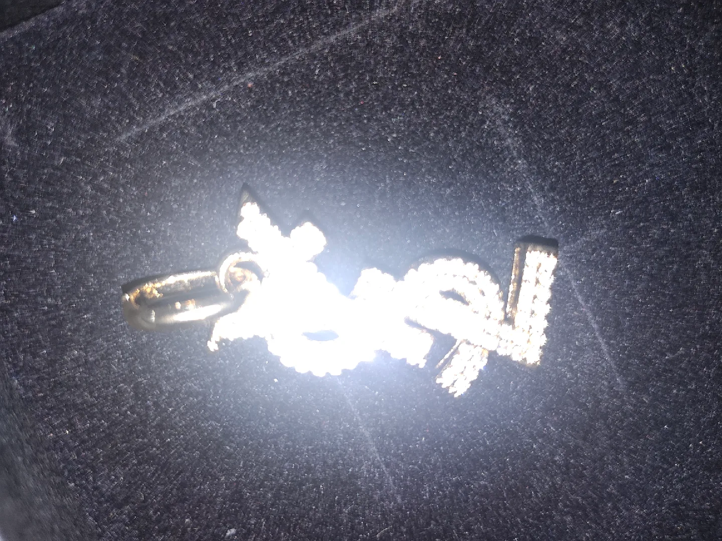 YSL  Pendant image indicator(3)