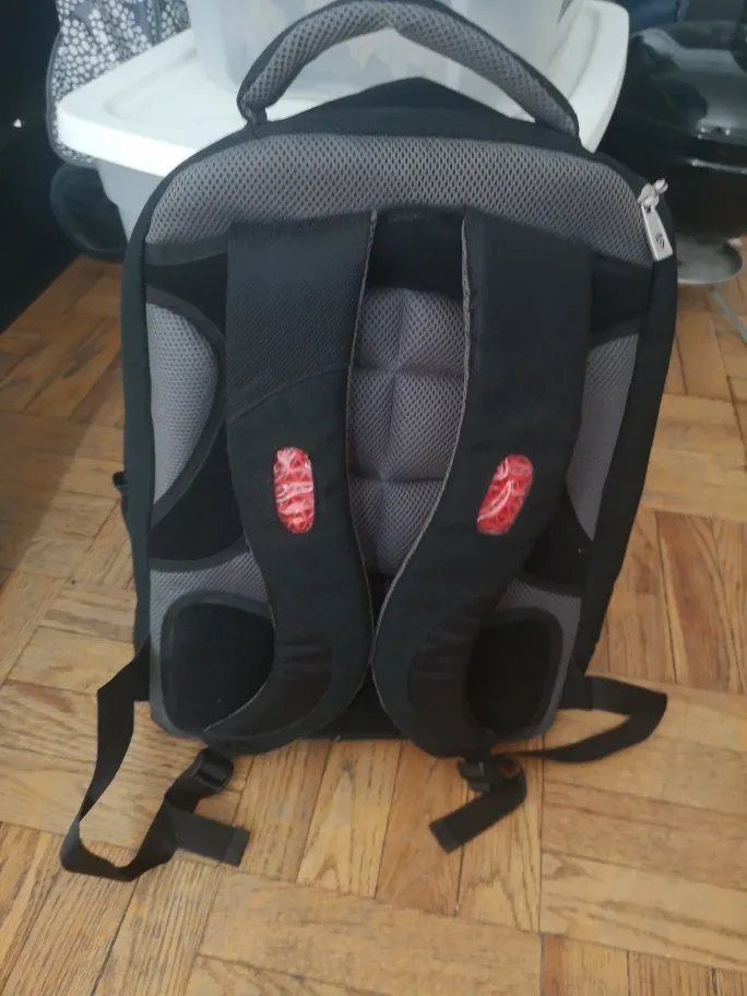 Heys Black Backpack image indicator(3)