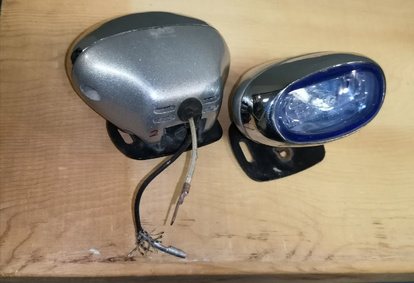 Retro Halogen Fog Lights ~ Auto Parts image indicator(6)