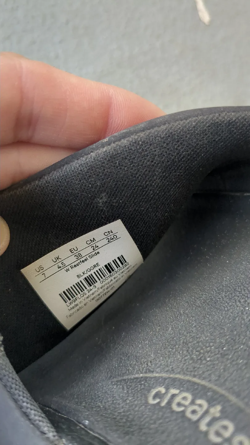 Lululemon Restfeel Slide W Black, Size 7 image indicator(4)