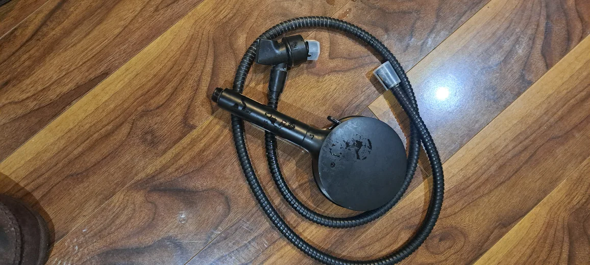 Matte Black Handheld Shower Head with Hose image indicator(3)