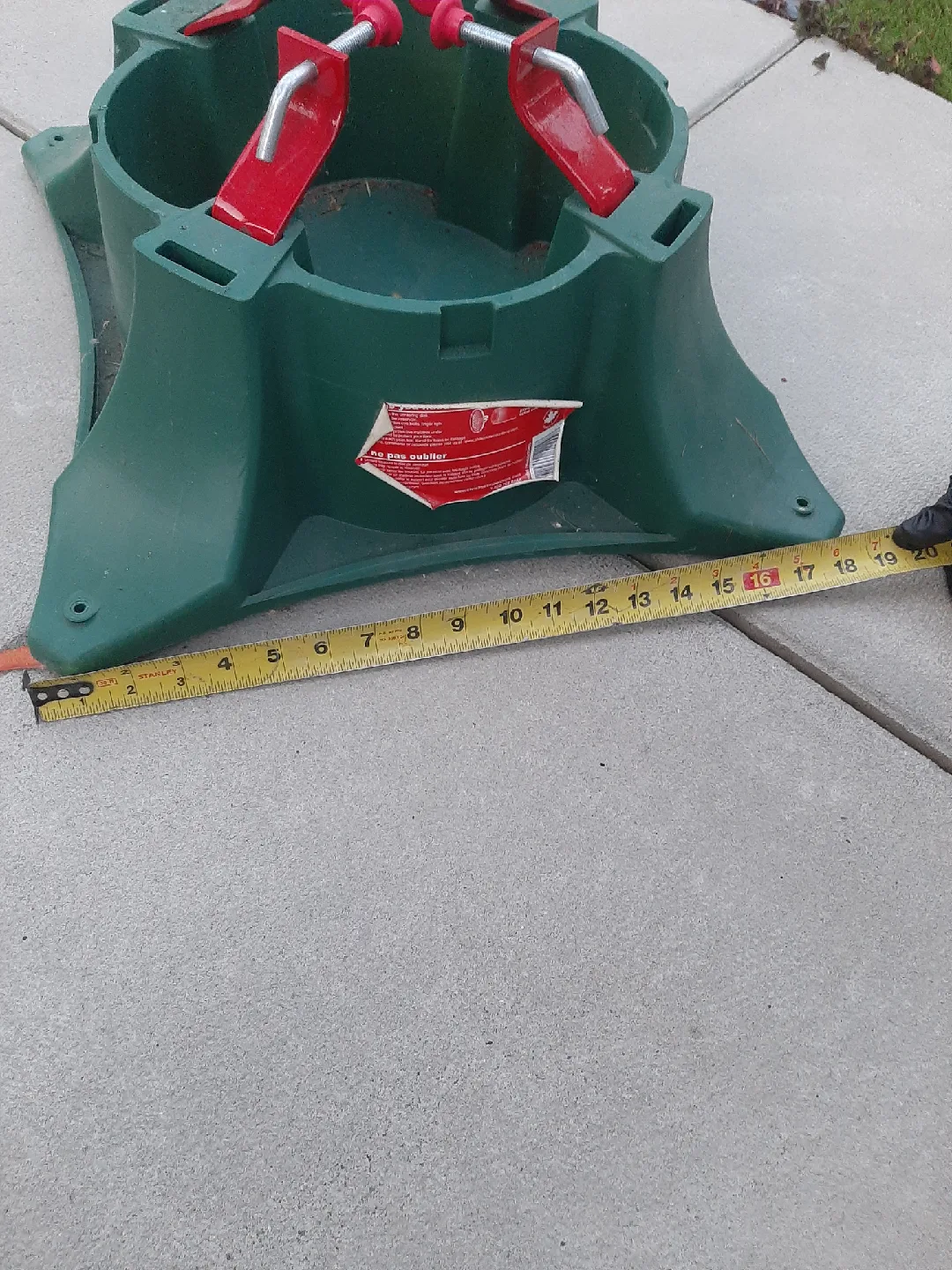 Christmas Tree Stand - Green image indicator(3)