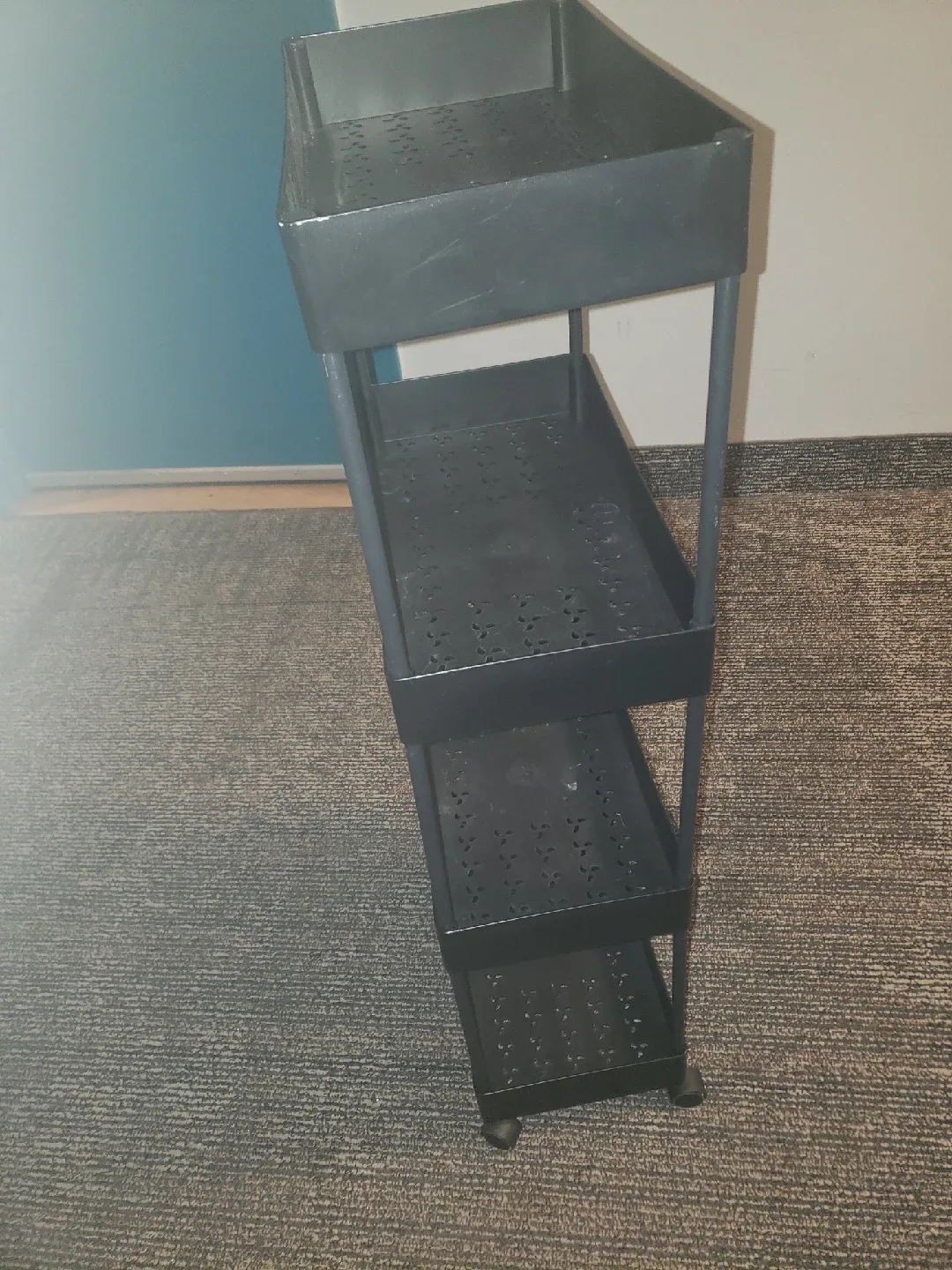 Black 4-Tier Rolling Cart carrot image indicator(2)