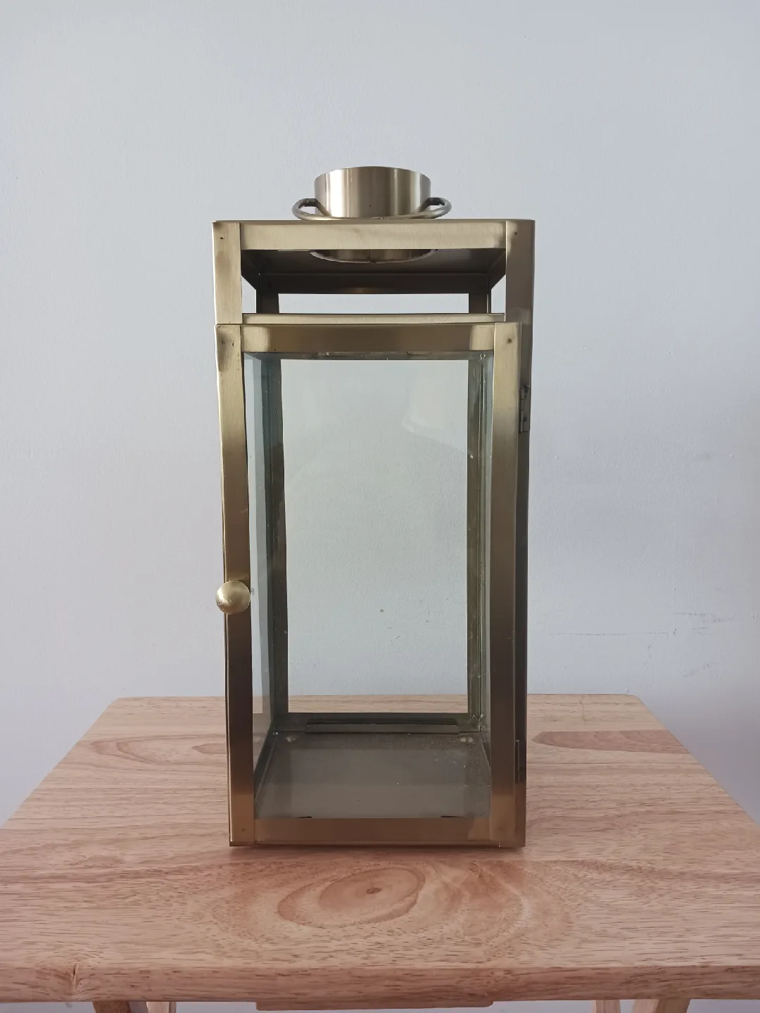 Medium Golden Metal & Glass Lantern – Decorative Candle Holder image indicator(2)