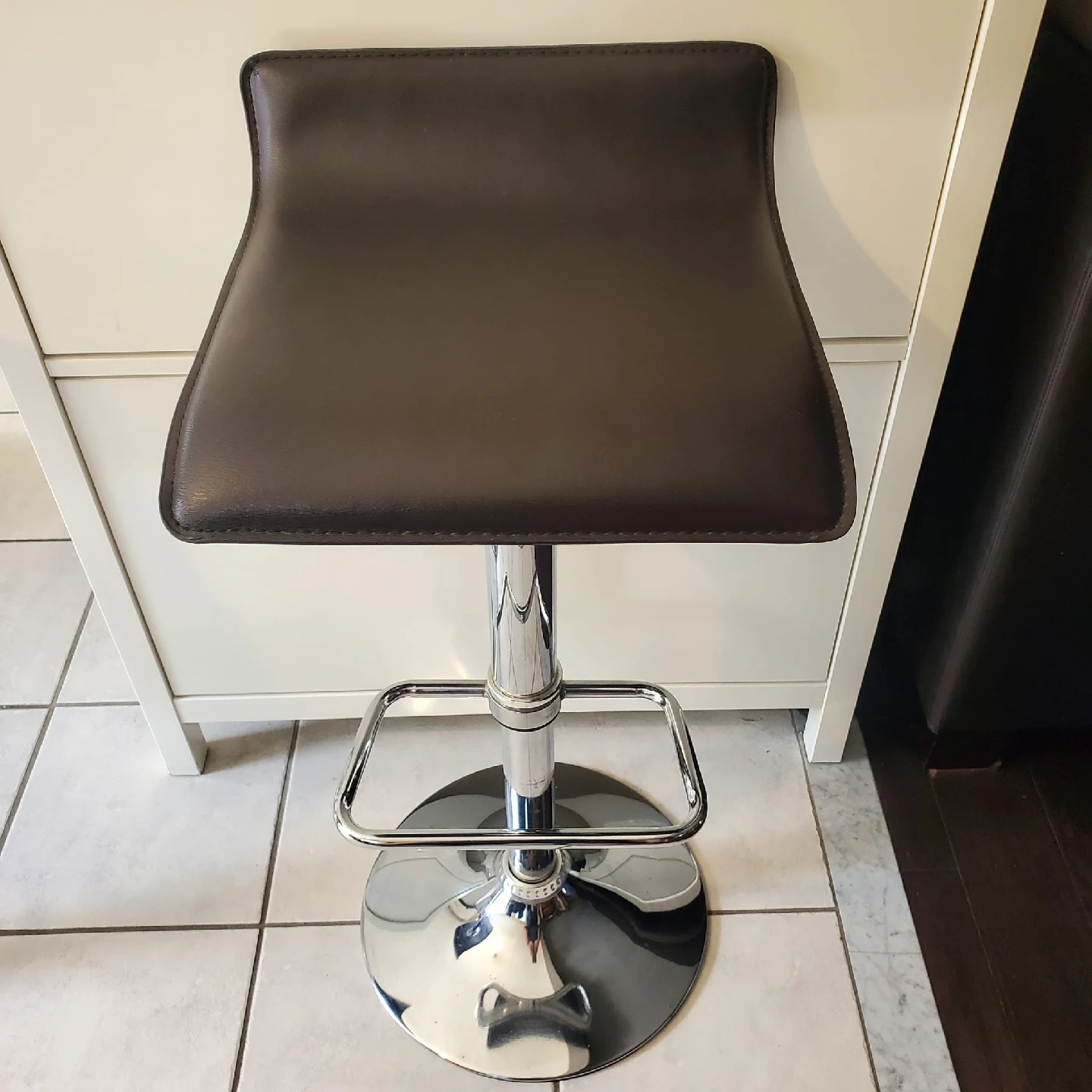 2x Bar Stools leather espresso dark chocolate color Adjustable - photo 4