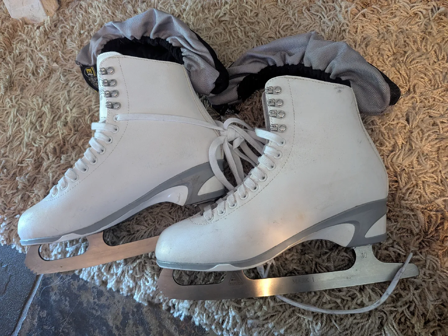 Jackson Ultima 150 White Figure Skates - Size 10 thumbnail