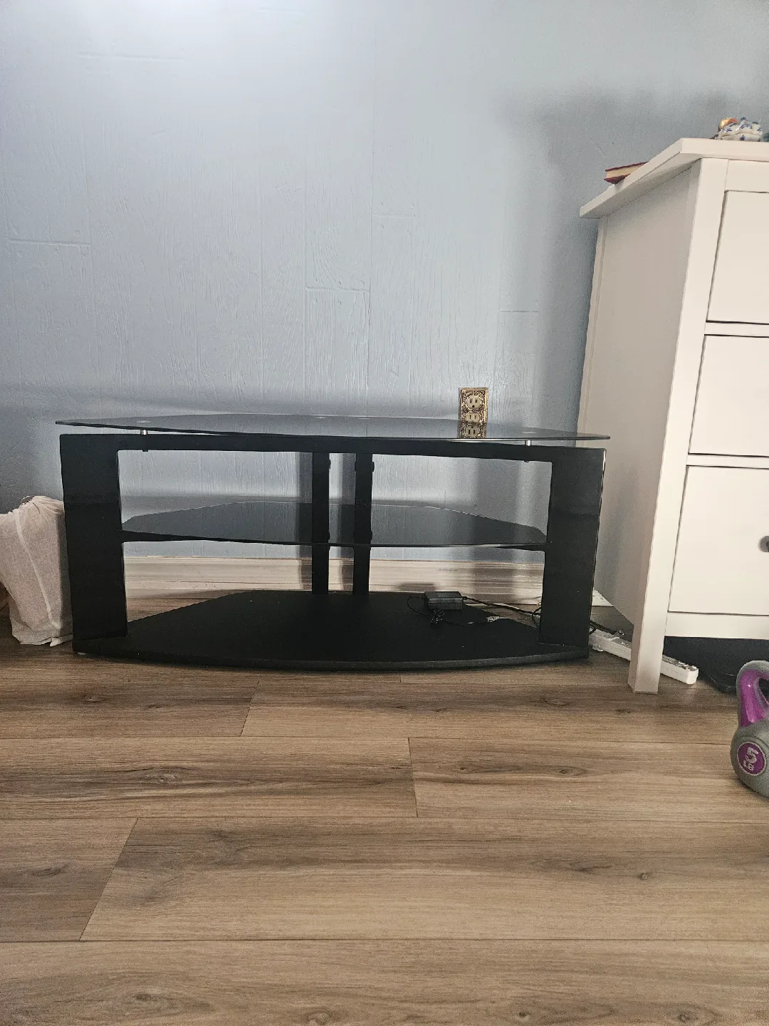 Black Glass TV Stand thumbnail