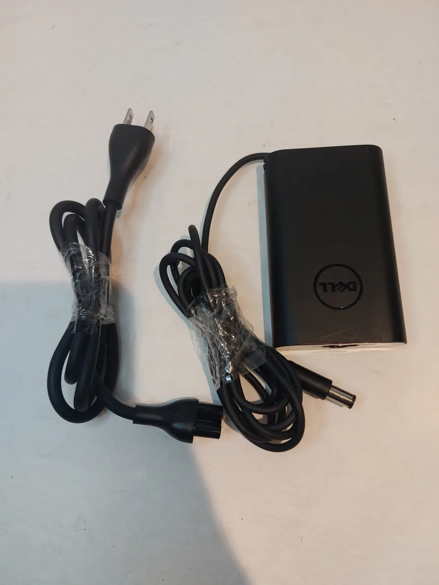 Dell 65W AC Adapter Laptop Charger thumbnail