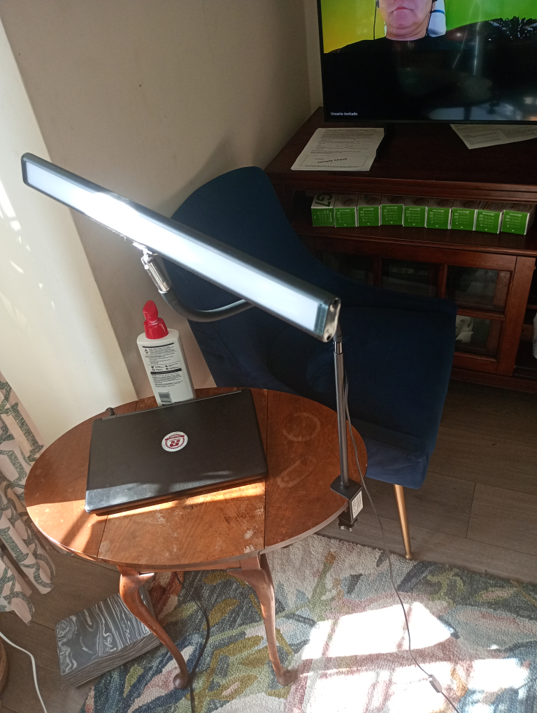 LED Desk Lamp with Clamp . $ 25 negotiable - photo 4