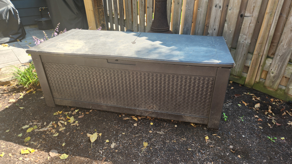 Free Extra Large Deck Box - Brown - photo 2