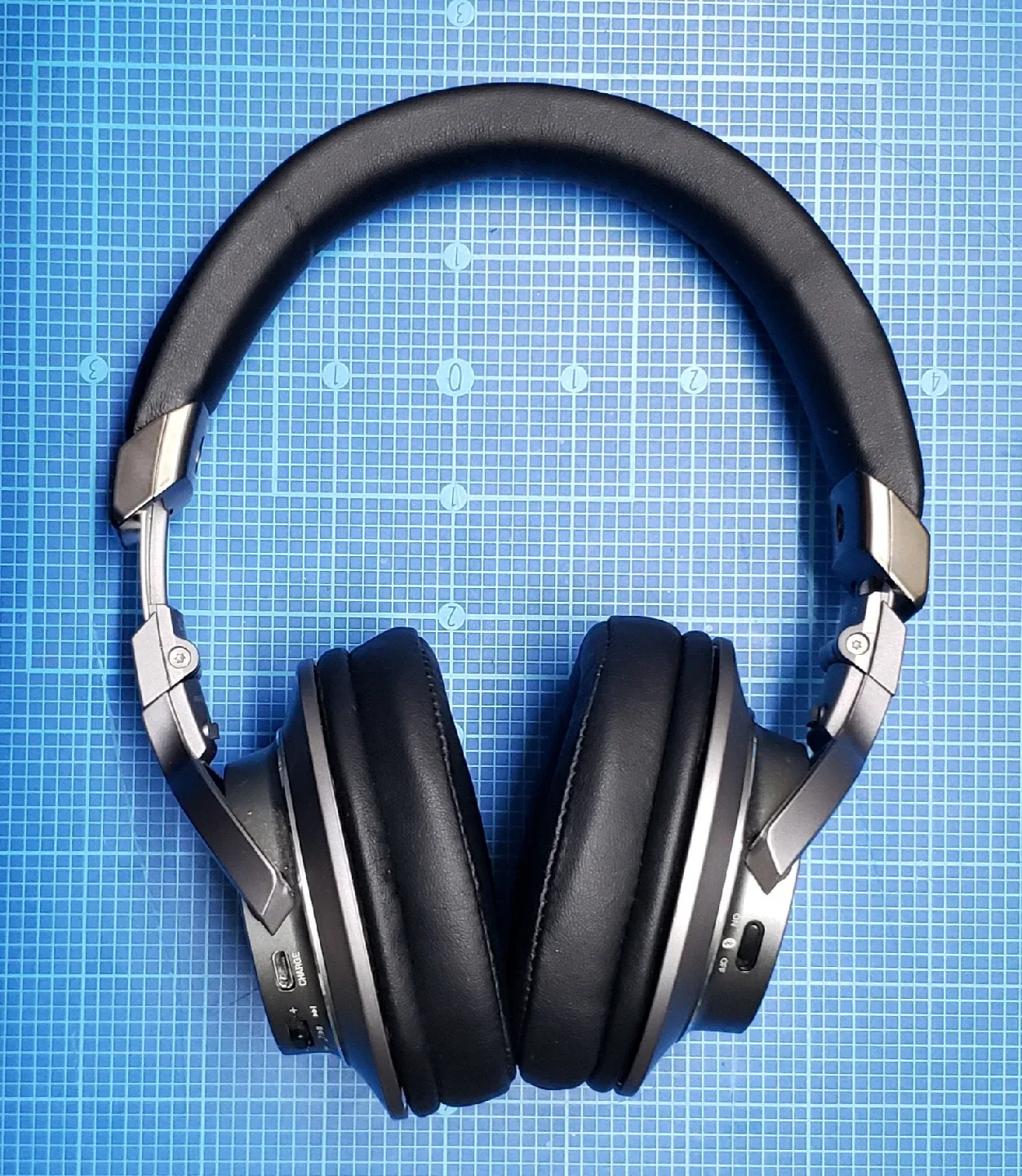 Audio-Technica ATH-SR6BT Wireless Over-Ear Headphones thumbnail