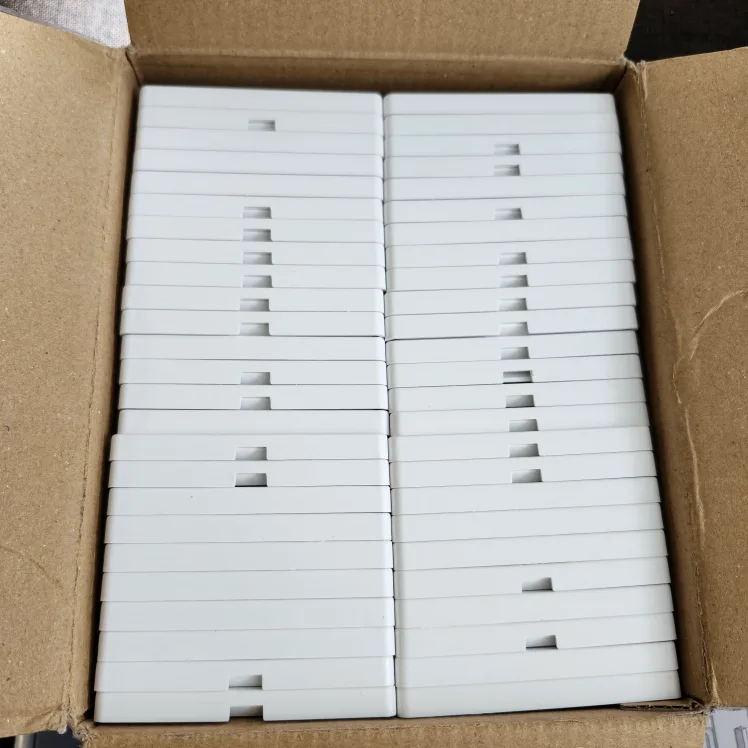 BESTTEN 1-Gang Screwless Wall Plate - 50 Pack image indicator(4)