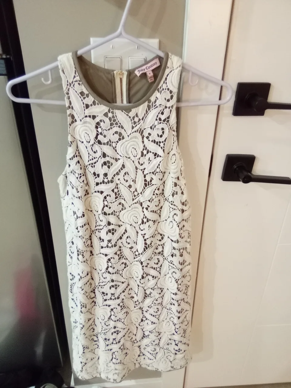Juicy Couture White Lace Dress - Size 0 thumbnail