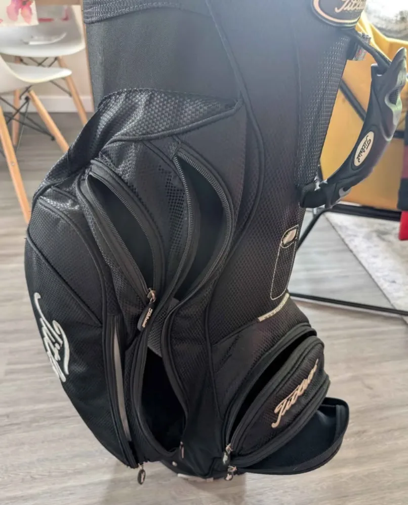 Titleist Golf Bag - Black image indicator(4)