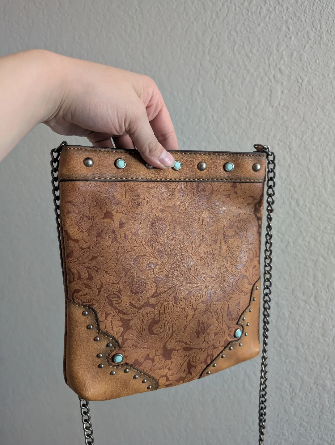 Crossbody Purse with Chain Strap - Brown thumbnail