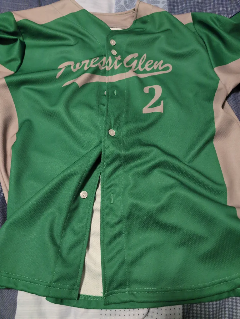 baseball jersey thumbnail