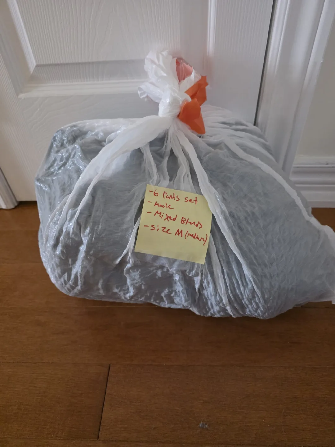 6 Pants Set - Men's, Size M image indicator(2)