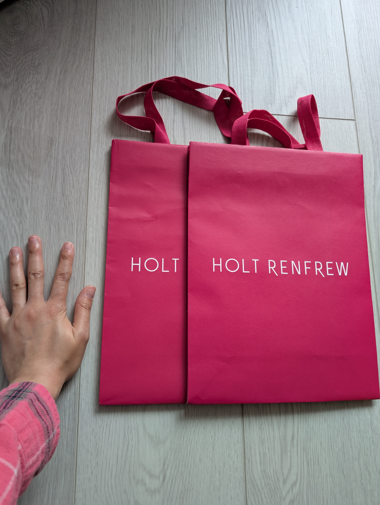 Holt Renfrew Shopping Bag - Set of 2