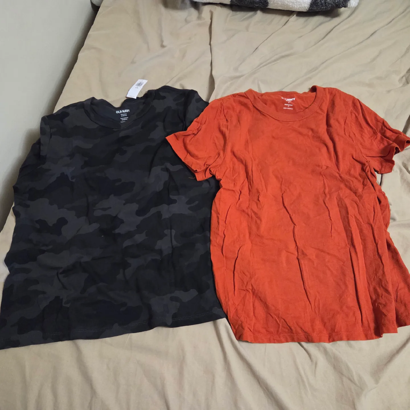 Old Navy T-Shirts (2) - Camo & Orange thumbnail