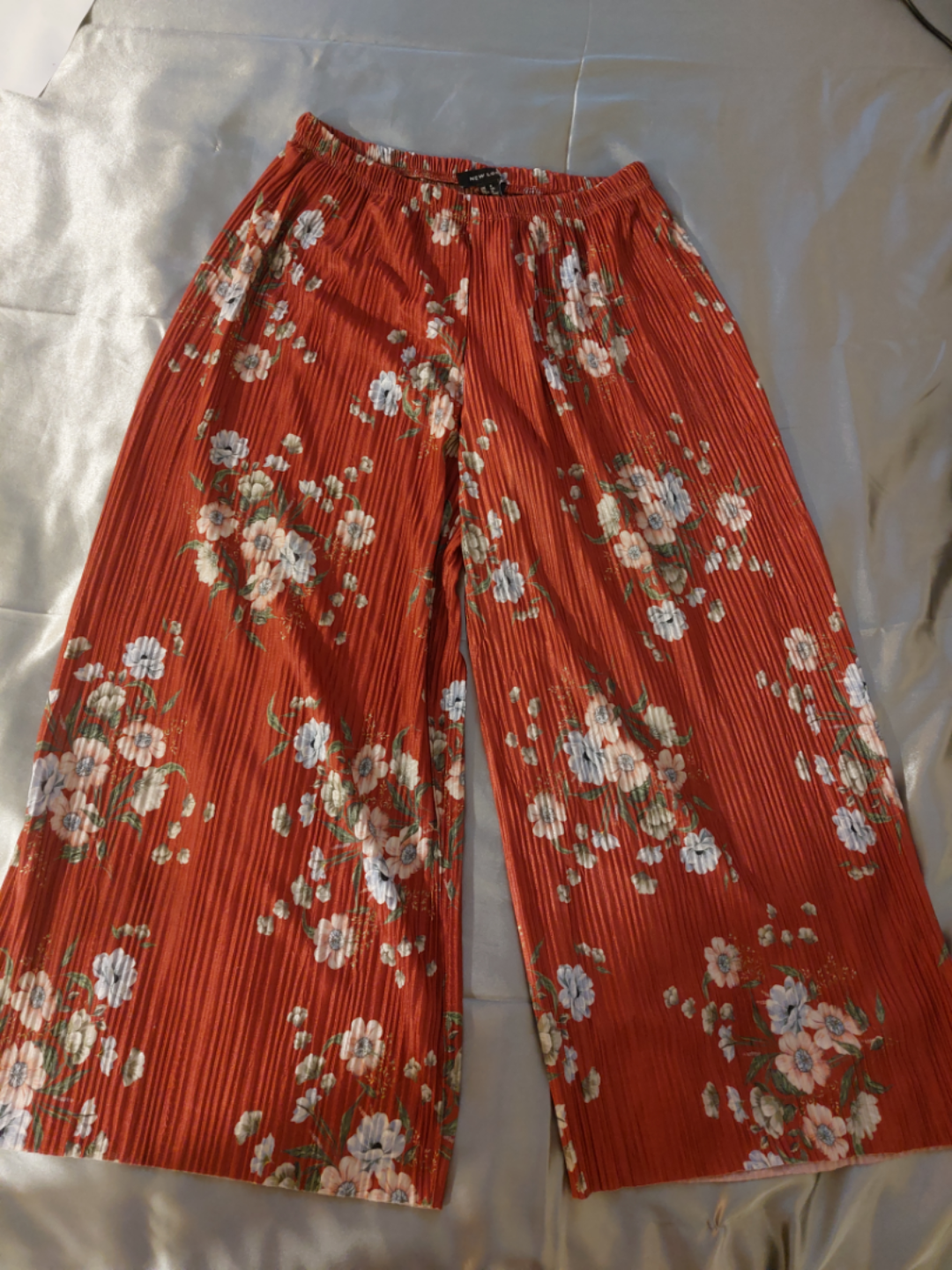 New Look Floral Print Wide Leg Pants - Size 4