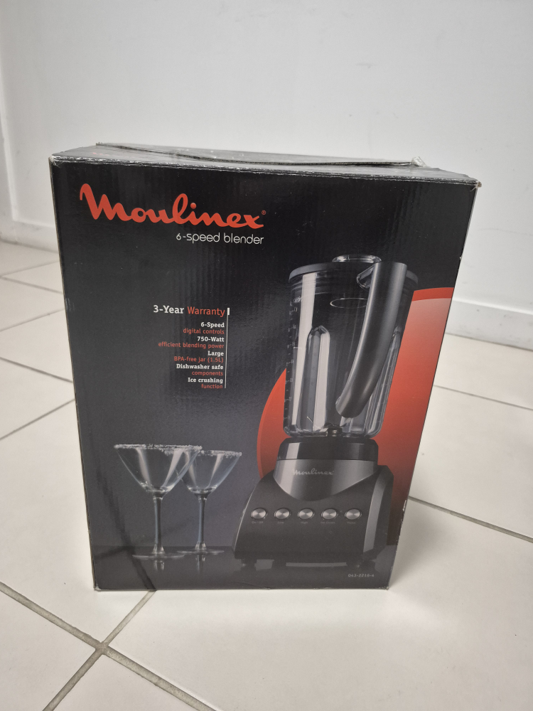 Moulinex 6-Speed Blender - Like New!