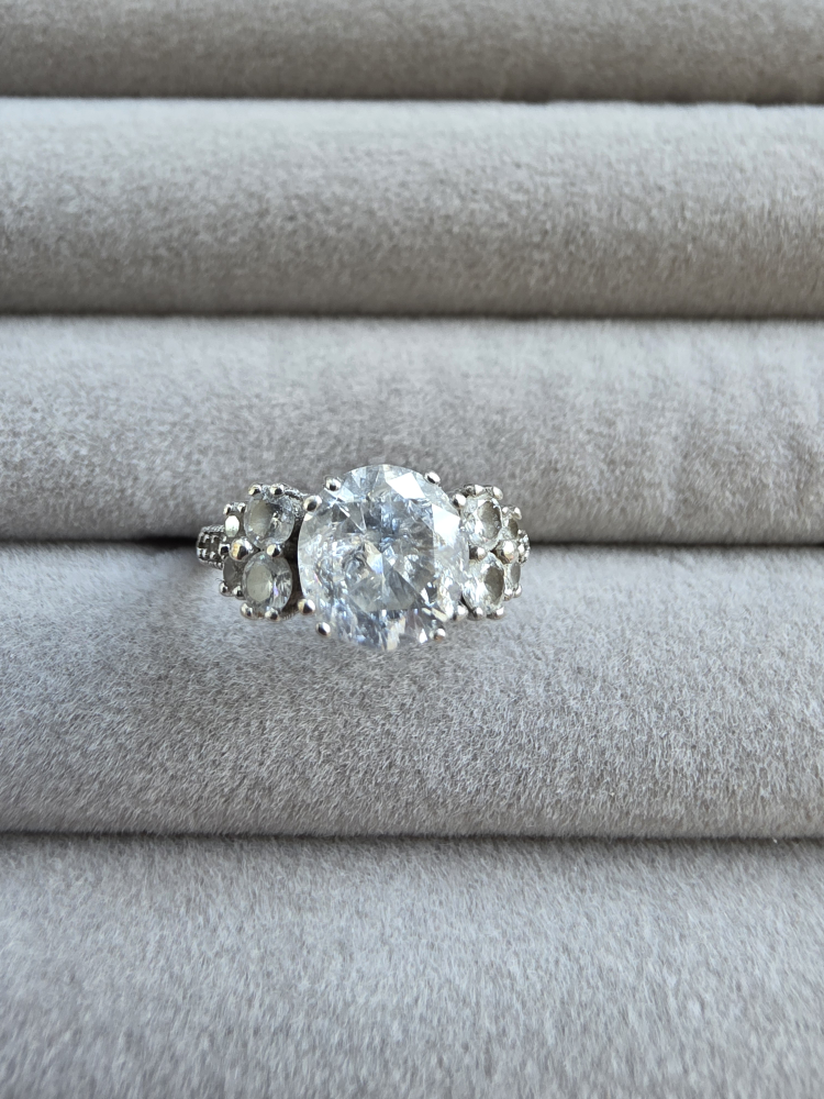 Charming Silver Ring