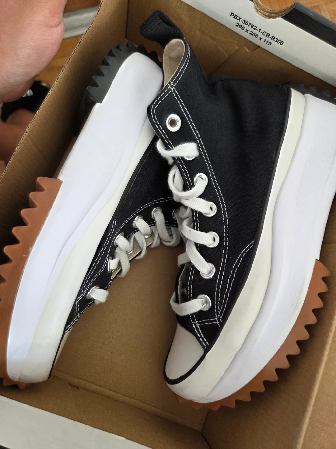 Converse Run Star Hike Hi - Women's 6.5